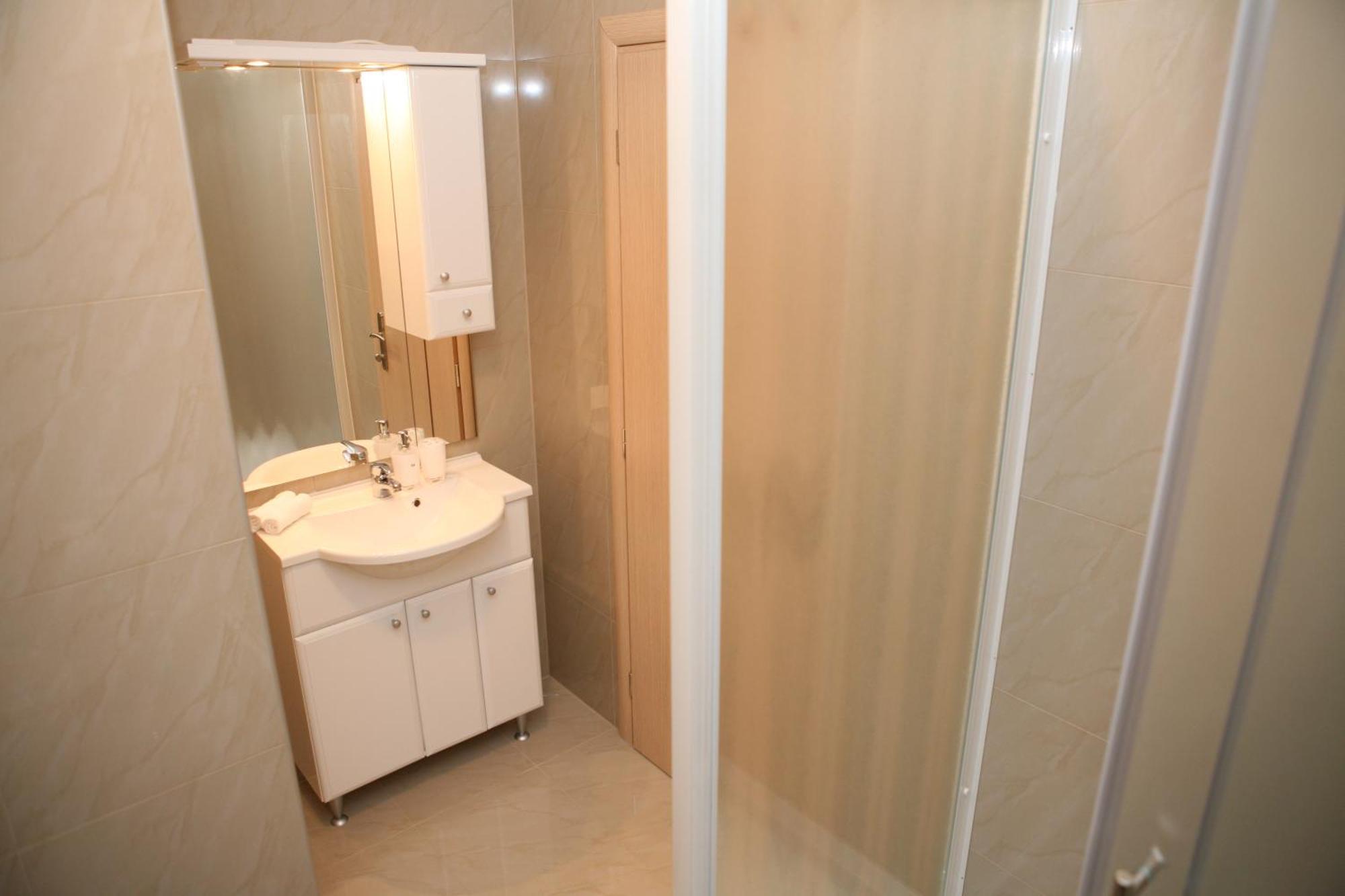 Apartments Sanja Трогир Екстериор снимка