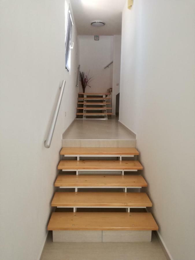 Apartments Sanja Трогир Екстериор снимка